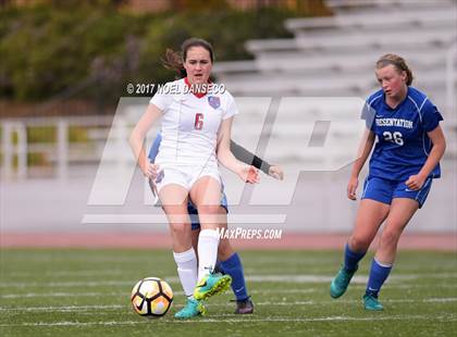 Thumbnail 3 in St. Ignatius vs Presentation photogallery.
