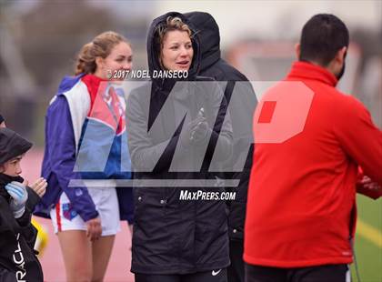 Thumbnail 3 in St. Ignatius vs Presentation photogallery.