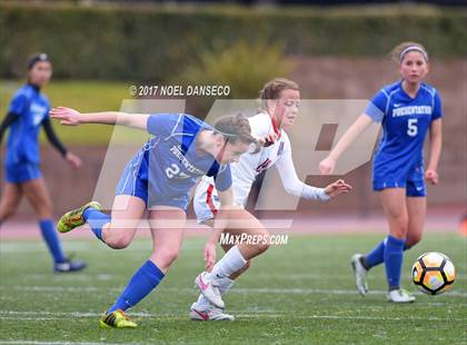 Thumbnail 1 in St. Ignatius vs Presentation photogallery.