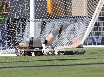Thumbnail 1 in American Fork vs. Skyridge (UHSAA 6A Semifinal) photogallery.