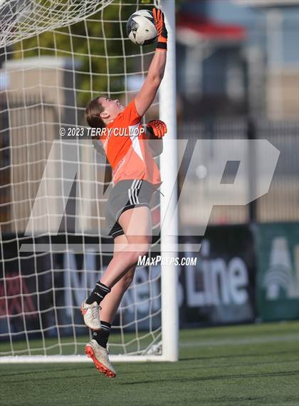 Thumbnail 2 in American Fork vs. Skyridge (UHSAA 6A Semifinal) photogallery.