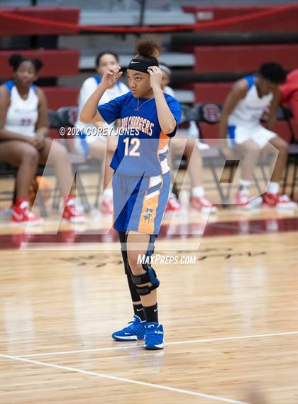 Thumbnail 3 in Central vs Veterans (Screamin' Demon Invitational) photogallery.