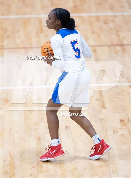 Thumbnail 1 in Central vs Veterans (Screamin' Demon Invitational) photogallery.