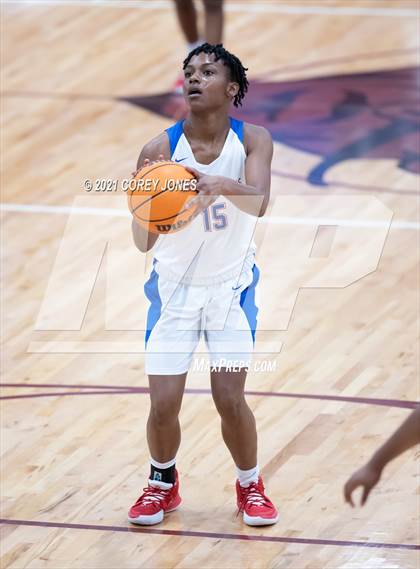 Thumbnail 3 in Central vs Veterans (Screamin' Demon Invitational) photogallery.