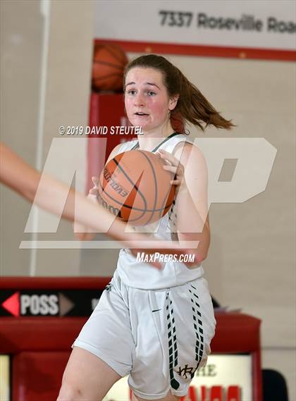 Thumbnail 1 in Forest Lake Christian vs. Head-Royce (Viking Classic) photogallery.
