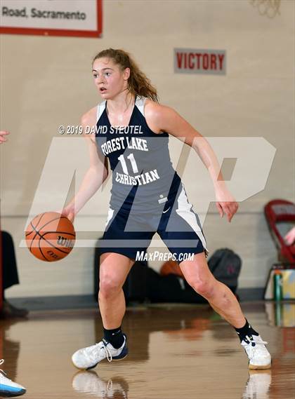 Thumbnail 1 in Forest Lake Christian vs. Head-Royce (Viking Classic) photogallery.