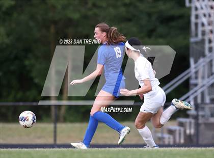 Thumbnail 1 in Great Bridge vs Smithfield (VHSL Class 4 Region A Final) photogallery.