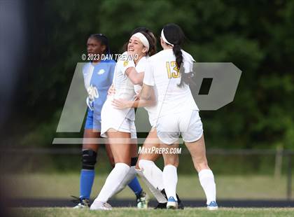 Thumbnail 2 in Great Bridge vs Smithfield (VHSL Class 4 Region A Final) photogallery.