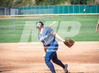 Thumbnail 1 in Del Norte @ San Pasqual photogallery.