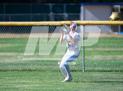 Thumbnail 3 in Del Norte @ San Pasqual photogallery.