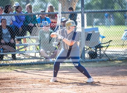Thumbnail 2 in Del Norte @ San Pasqual photogallery.