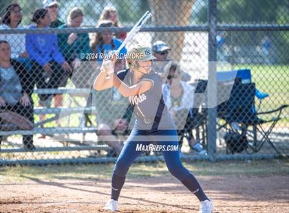 Thumbnail 3 in Del Norte @ San Pasqual photogallery.