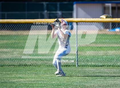 Thumbnail 1 in Del Norte @ San Pasqual photogallery.