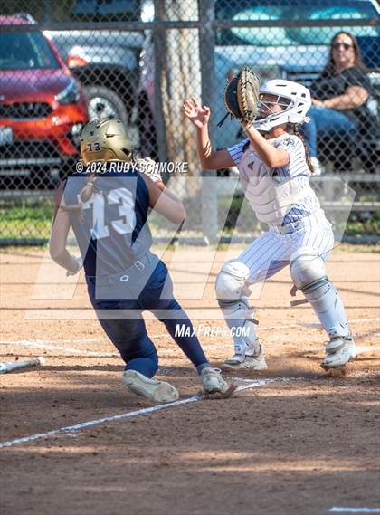 Thumbnail 2 in Del Norte @ San Pasqual photogallery.