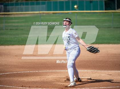 Thumbnail 3 in Del Norte @ San Pasqual photogallery.