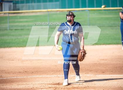 Thumbnail 1 in Del Norte @ San Pasqual photogallery.