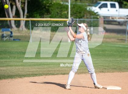 Thumbnail 2 in Del Norte @ San Pasqual photogallery.