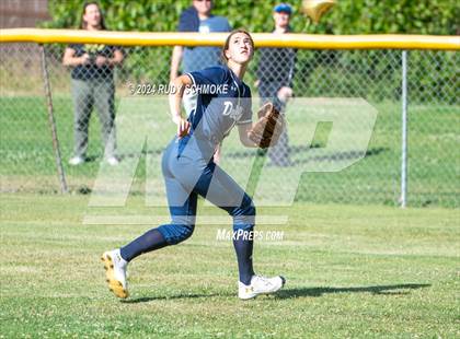 Thumbnail 1 in Del Norte @ San Pasqual photogallery.