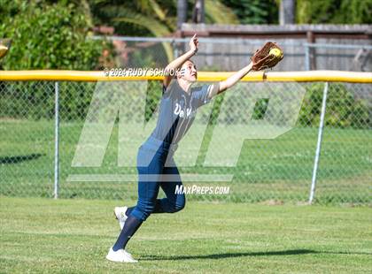 Thumbnail 3 in Del Norte @ San Pasqual photogallery.