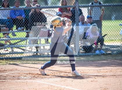 Thumbnail 1 in Del Norte @ San Pasqual photogallery.