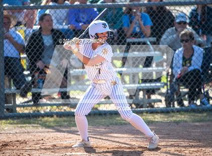 Thumbnail 3 in Del Norte @ San Pasqual photogallery.
