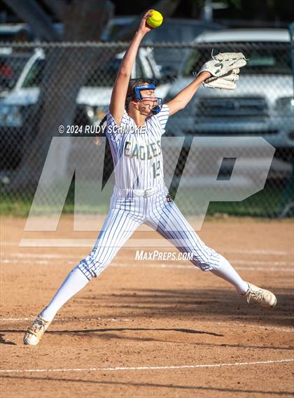 Thumbnail 2 in Del Norte @ San Pasqual photogallery.