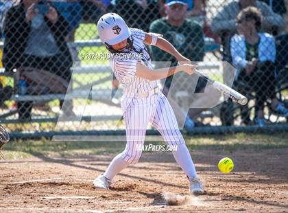 Thumbnail 3 in Del Norte @ San Pasqual photogallery.