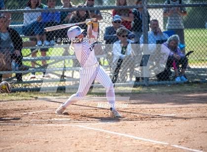 Thumbnail 3 in Del Norte @ San Pasqual photogallery.