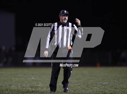 Thumbnail 2 in Canal Winchester @ Big Walnut (OHSAA D2 Regional) photogallery.