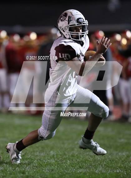 Thumbnail 2 in Canal Winchester @ Big Walnut (OHSAA D2 Regional) photogallery.