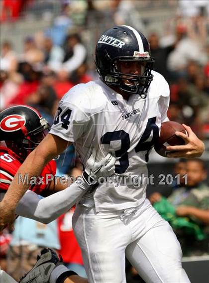 Thumbnail 1 in Dwyer vs. Glenville (Kirk Herbstreit National Kickoff Classic) photogallery.