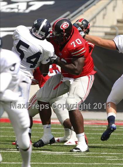 Thumbnail 2 in Dwyer vs. Glenville (Kirk Herbstreit National Kickoff Classic) photogallery.