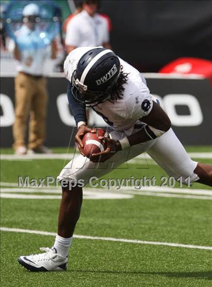 Thumbnail 2 in Dwyer vs. Glenville (Kirk Herbstreit National Kickoff Classic) photogallery.