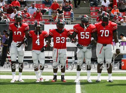 Thumbnail 1 in Dwyer vs. Glenville (Kirk Herbstreit National Kickoff Classic) photogallery.