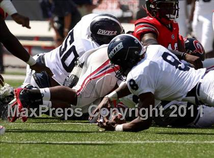 Thumbnail 2 in Dwyer vs. Glenville (Kirk Herbstreit National Kickoff Classic) photogallery.