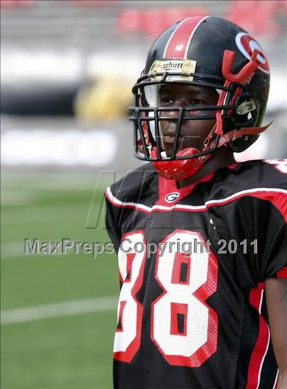 Thumbnail 2 in Dwyer vs. Glenville (Kirk Herbstreit National Kickoff Classic) photogallery.