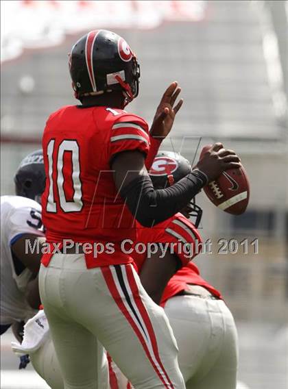 Thumbnail 1 in Dwyer vs. Glenville (Kirk Herbstreit National Kickoff Classic) photogallery.