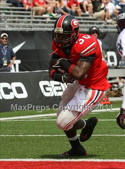 Thumbnail 2 in Dwyer vs. Glenville (Kirk Herbstreit National Kickoff Classic) photogallery.