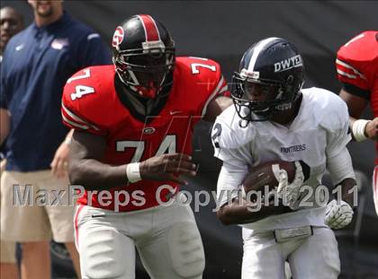 Thumbnail 1 in Dwyer vs. Glenville (Kirk Herbstreit National Kickoff Classic) photogallery.