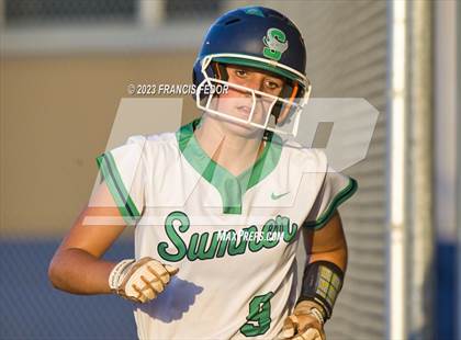 Thumbnail 3 in Brandon @ Sumner photogallery.