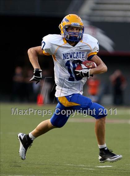 Thumbnail 3 in Dixie Heights vs. Newport Central Catholic (Skyline Crosstown Showdown) photogallery.