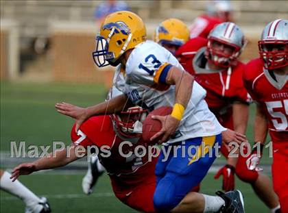 Thumbnail 2 in Dixie Heights vs. Newport Central Catholic (Skyline Crosstown Showdown) photogallery.