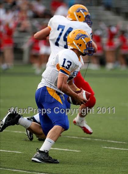 Thumbnail 1 in Dixie Heights vs. Newport Central Catholic (Skyline Crosstown Showdown) photogallery.