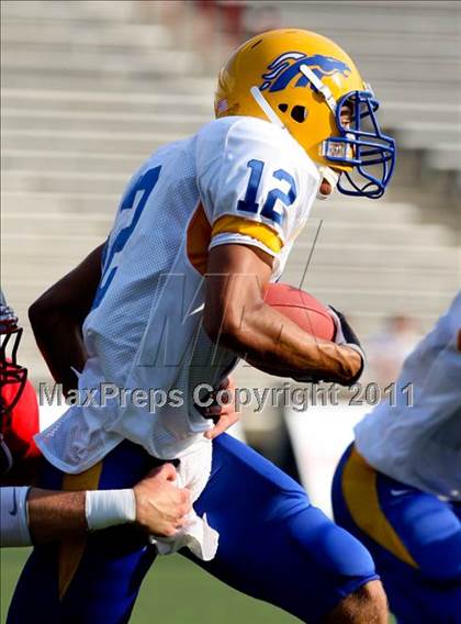Thumbnail 3 in Dixie Heights vs. Newport Central Catholic (Skyline Crosstown Showdown) photogallery.