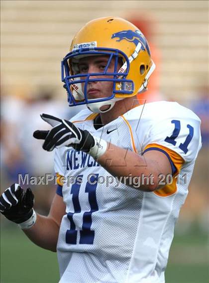 Thumbnail 2 in Dixie Heights vs. Newport Central Catholic (Skyline Crosstown Showdown) photogallery.