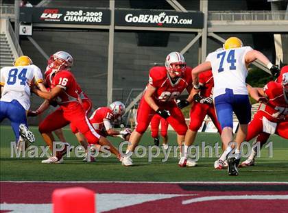 Thumbnail 1 in Dixie Heights vs. Newport Central Catholic (Skyline Crosstown Showdown) photogallery.