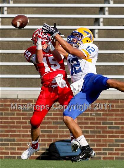 Thumbnail 1 in Dixie Heights vs. Newport Central Catholic (Skyline Crosstown Showdown) photogallery.