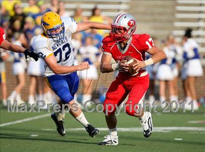 Thumbnail 2 in Dixie Heights vs. Newport Central Catholic (Skyline Crosstown Showdown) photogallery.