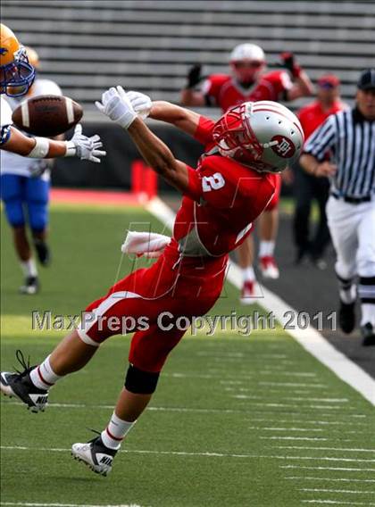 Thumbnail 2 in Dixie Heights vs. Newport Central Catholic (Skyline Crosstown Showdown) photogallery.