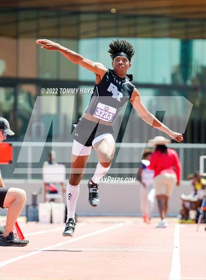 Thumbnail 3 in UIL 6A State Track Meet photogallery.